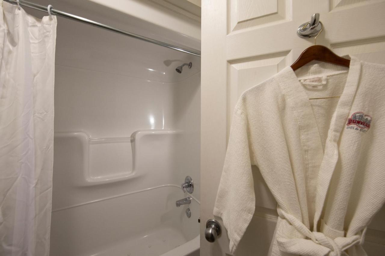 Dunvegan Inn & Suites Fairview 외부 사진